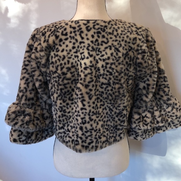 Bonnie Jean faux fur animal  print cape jacket SZ L girls or S women’s holiday - Picture 5 of 6
